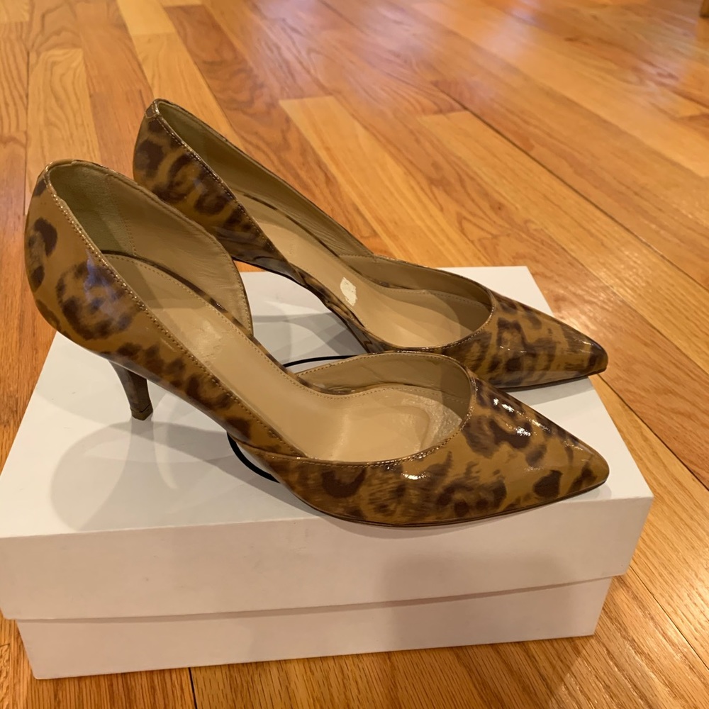 Beautiful pre-owned J.Crew patent leather leopard